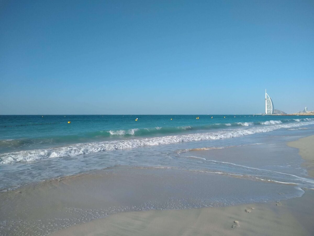 Explore the best beaches in Dubai: Al Sufouh Black Palace Beach