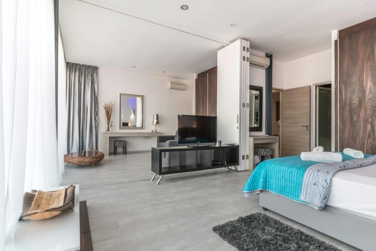 Best hotels in Madrid: Featured image