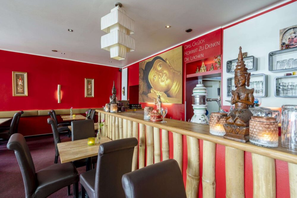 Explore the best restaurants in Berlin: Tail Thai
