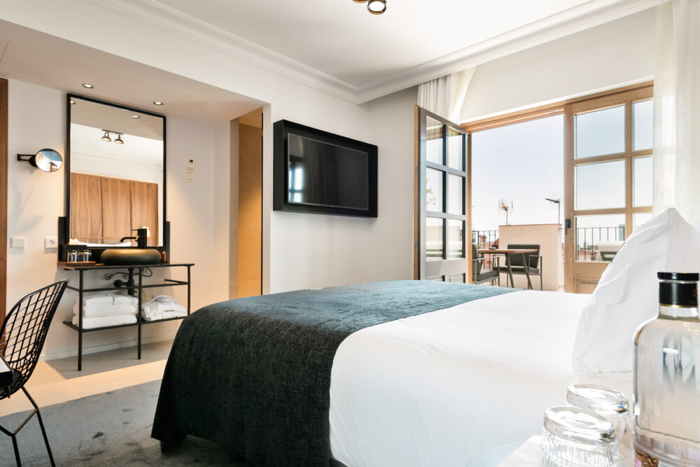 Explore the best hotels in Barcelona: Yurbban Passage Hotel & Spa