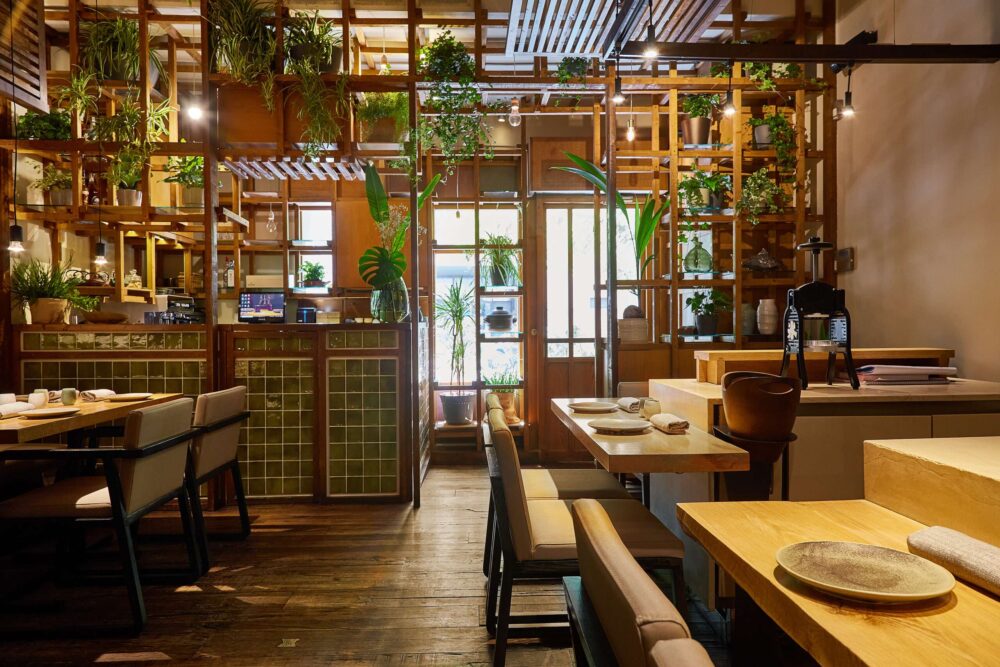 Explore the best restaurants in Barcelona: Alapar