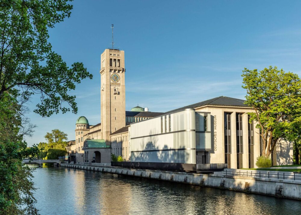 Explore the best things to do in Munich: Visit the Deutsches Museum