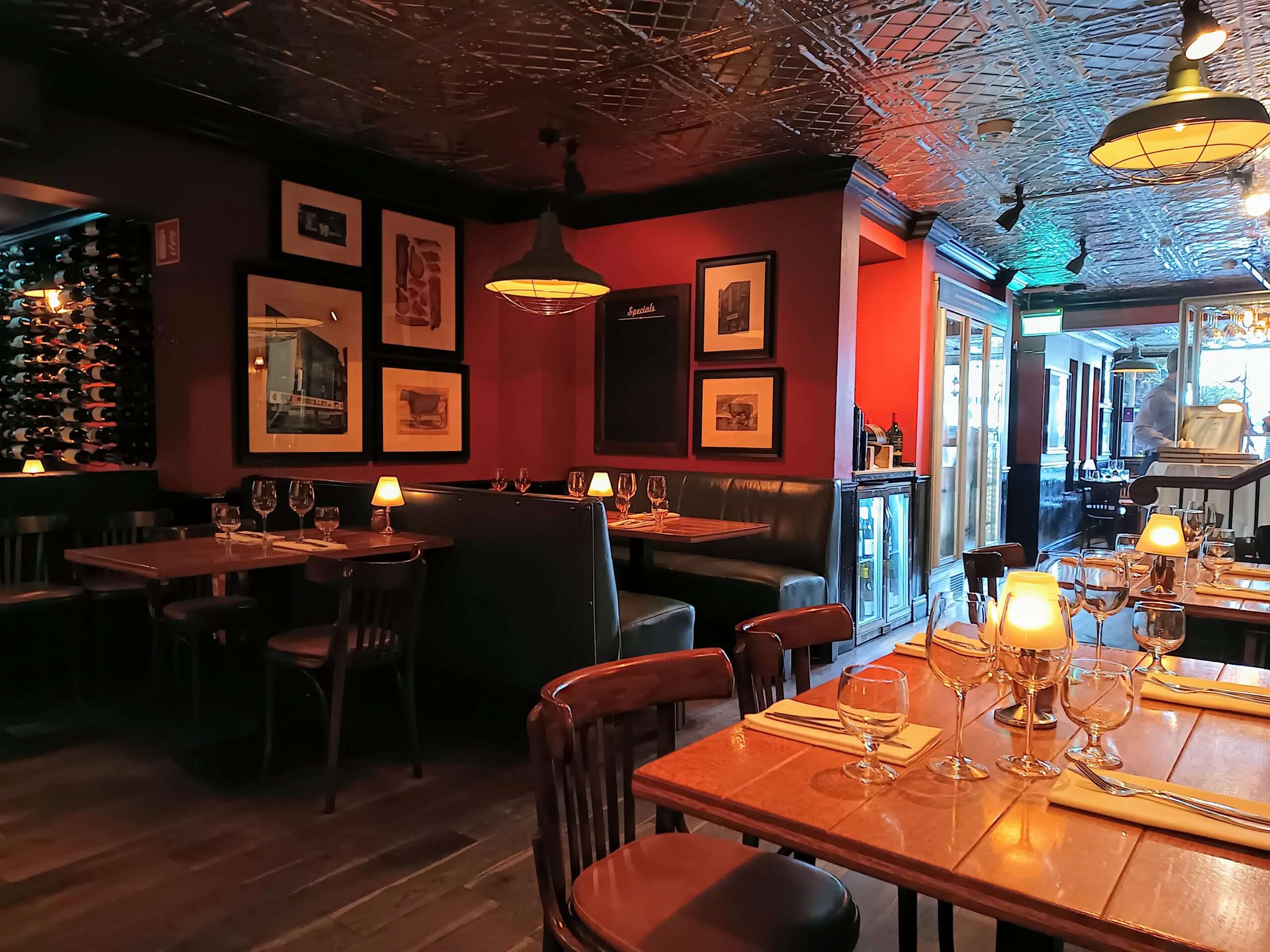 Explore the best restaurants in Dublin: F.X. Buckley