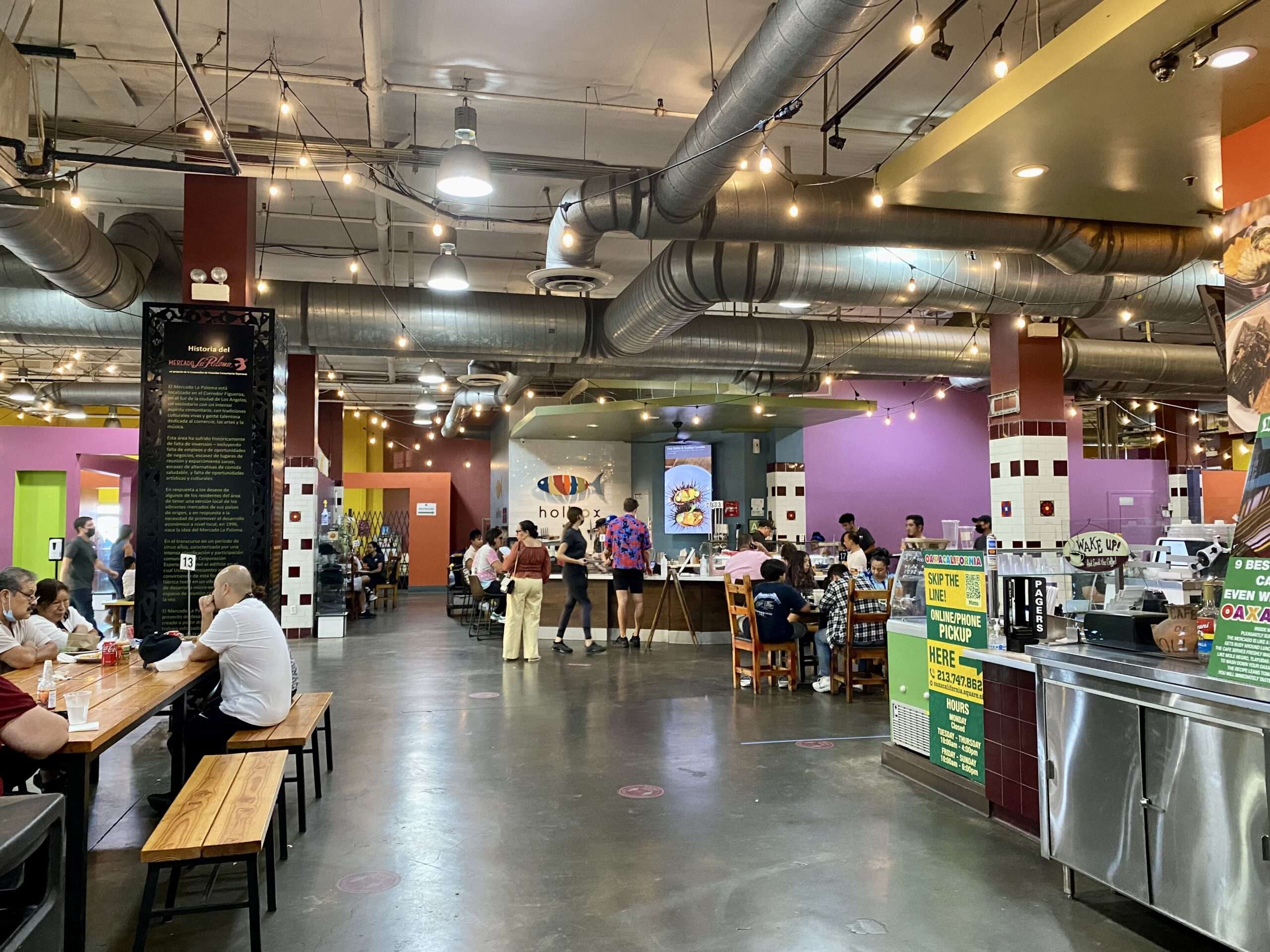 Explore the best restaurants in Los Angeles: Holbox Restaurant