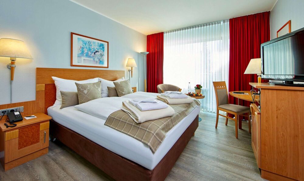 Explore the best hotels in Munich: Hotel Königshof