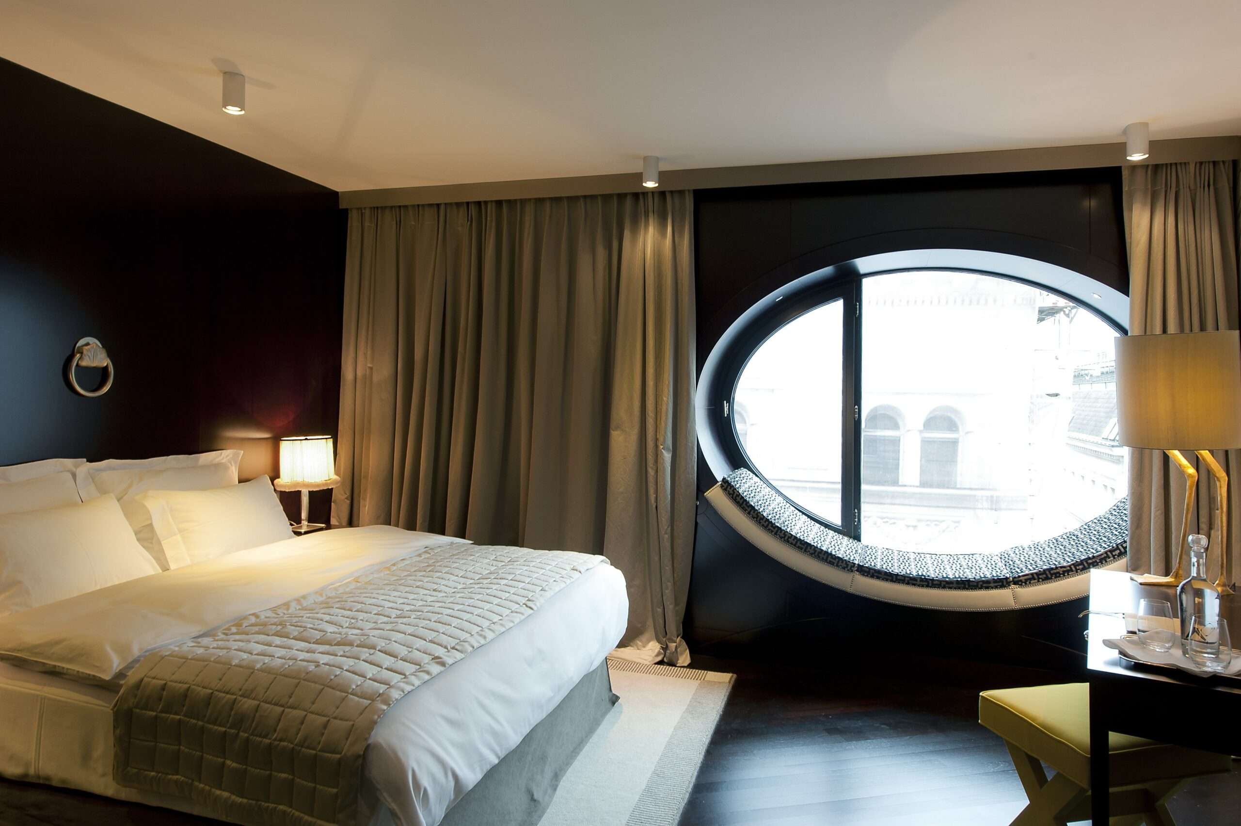 Explore the best hotels in Vienna: Hotel Topazz