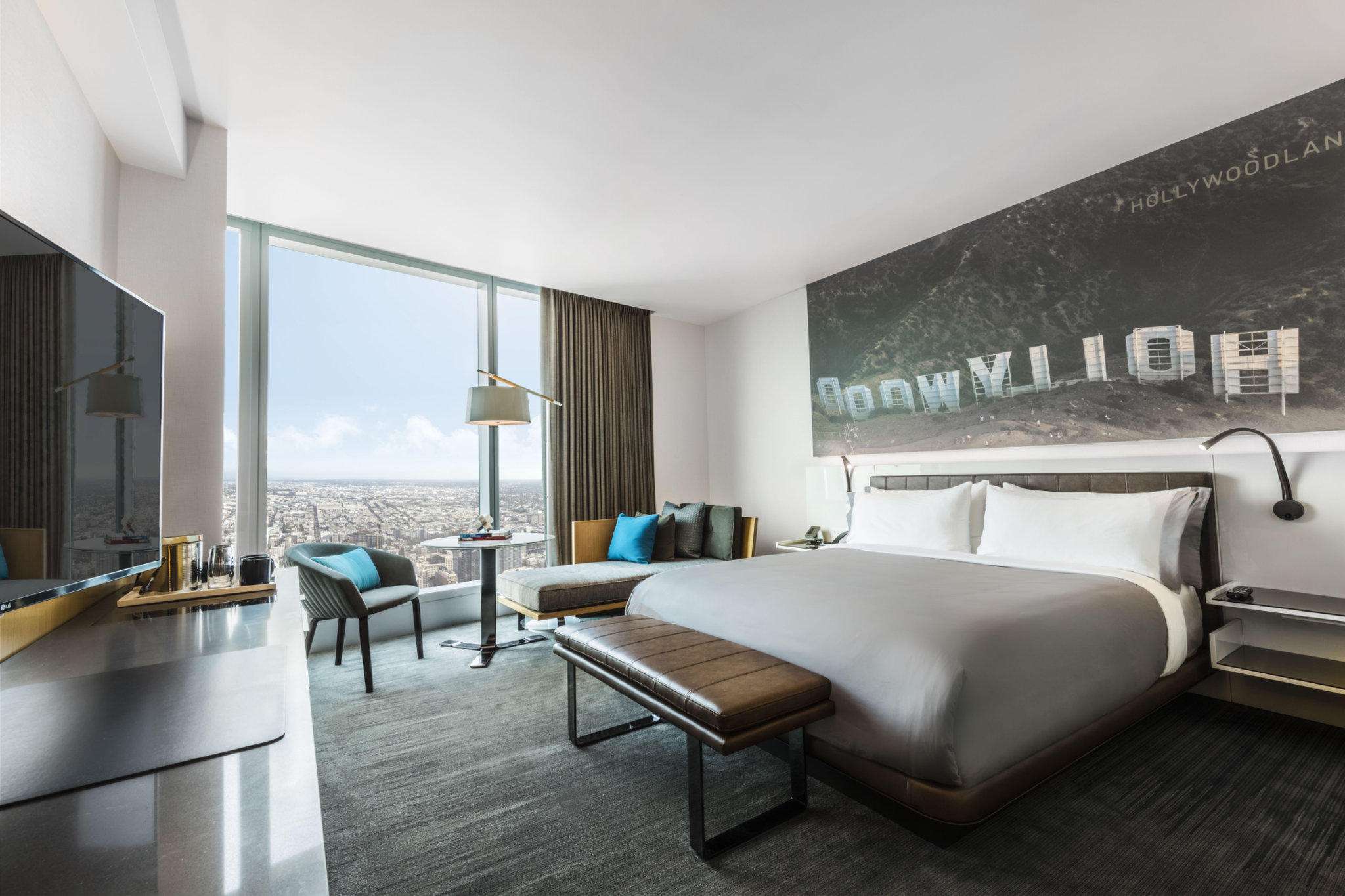 Explore the best hotels in Los Angeles: InterContinental Los Angeles Downtown