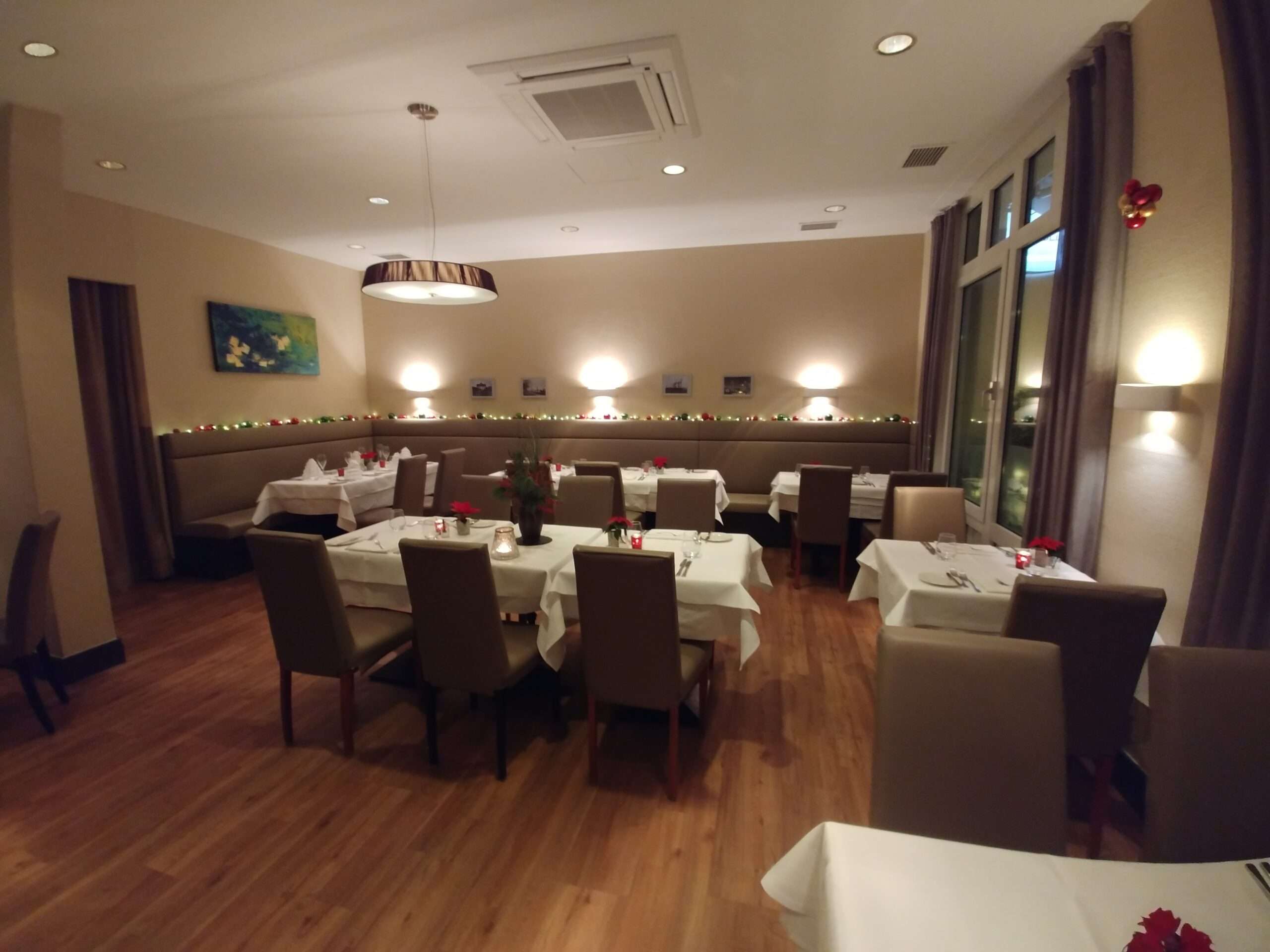 Explore the best restaurants in Munich: Le Stollberg