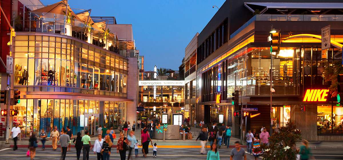 Explore the best malls in Los Angeles: Santa Monica Place