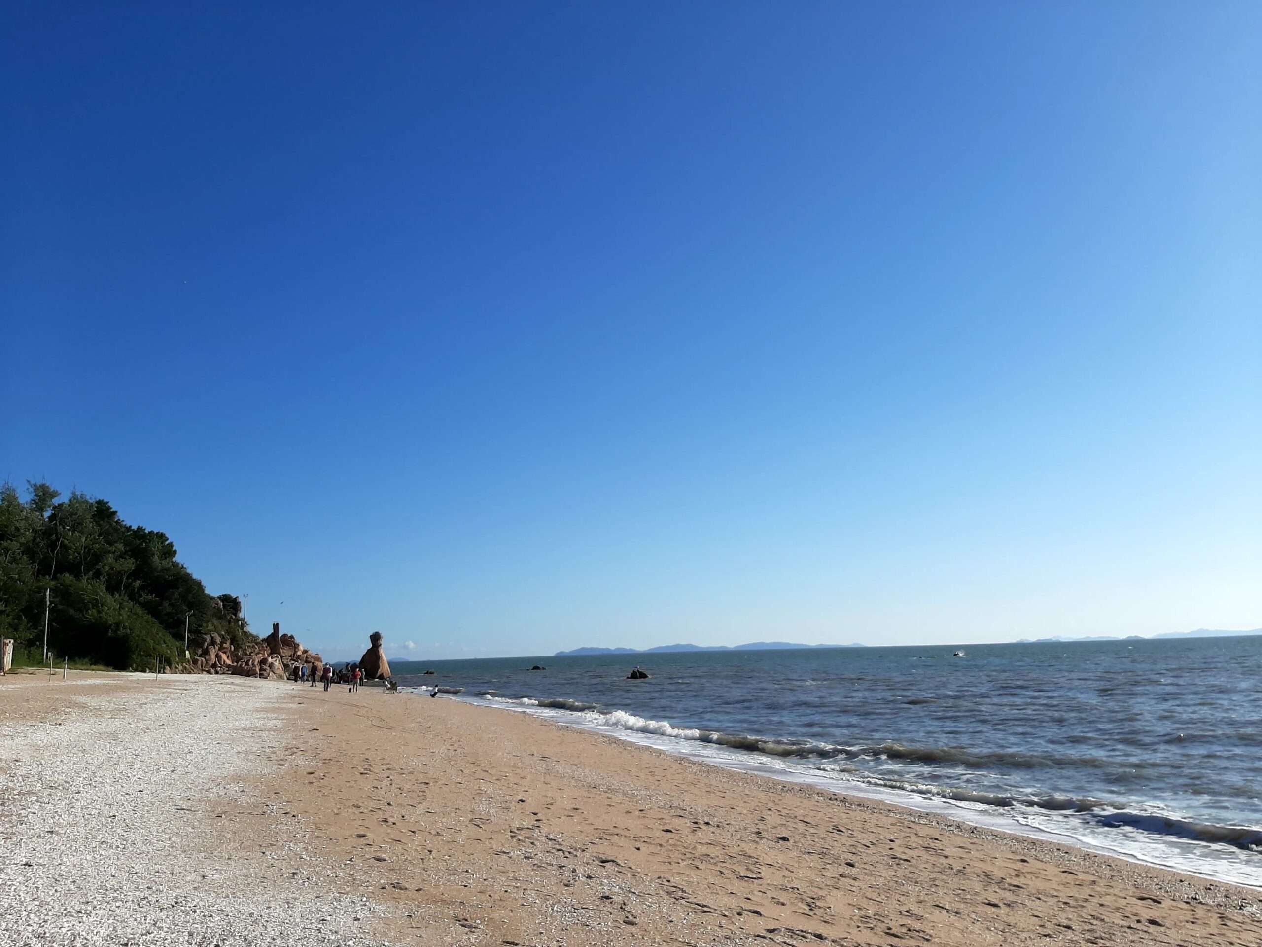 Explore the best beaches near Seoul: Seonnyeo Rock Beach
