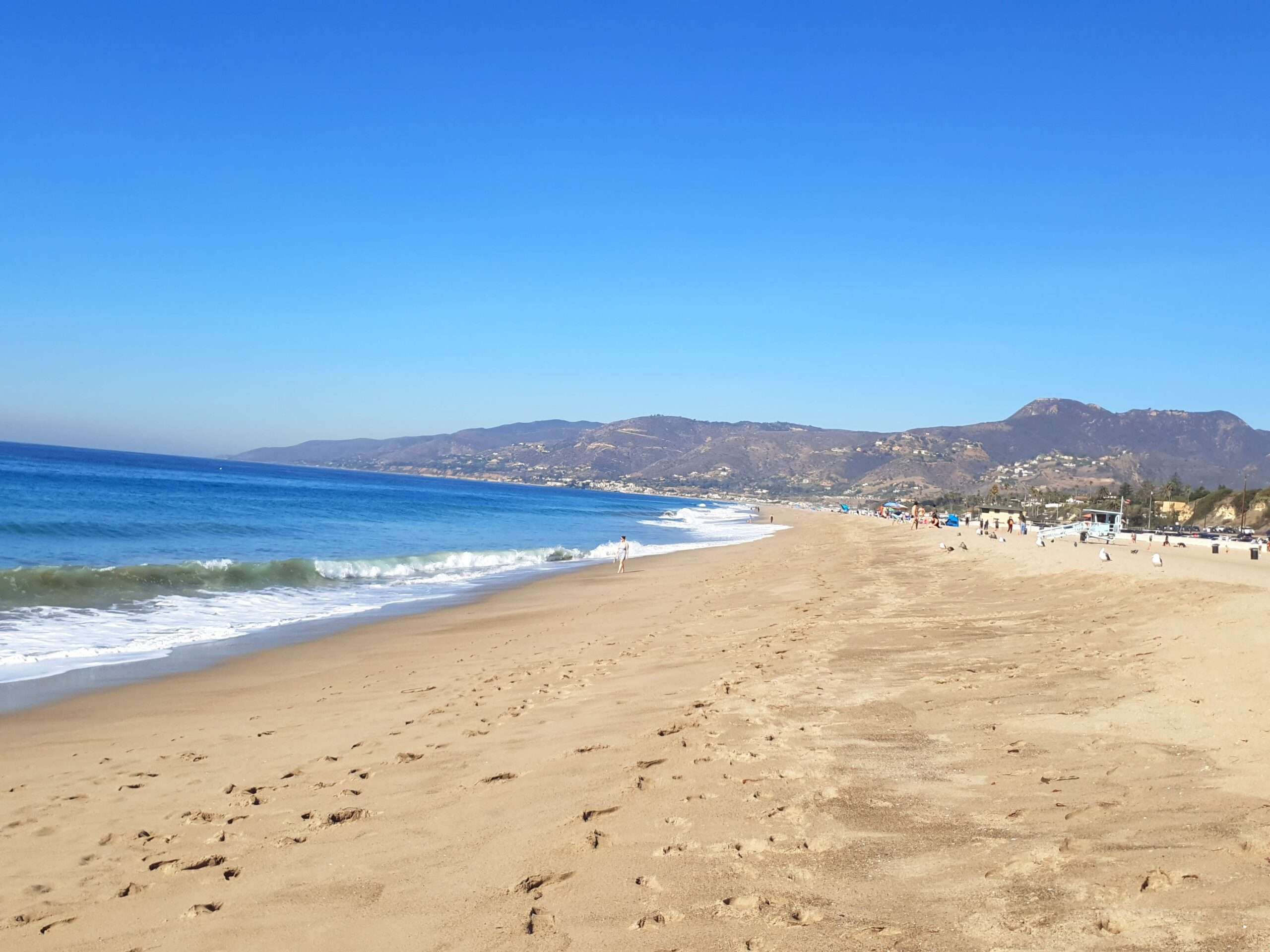 Explore the best beaches in Los Angeles: Zuma Beach 