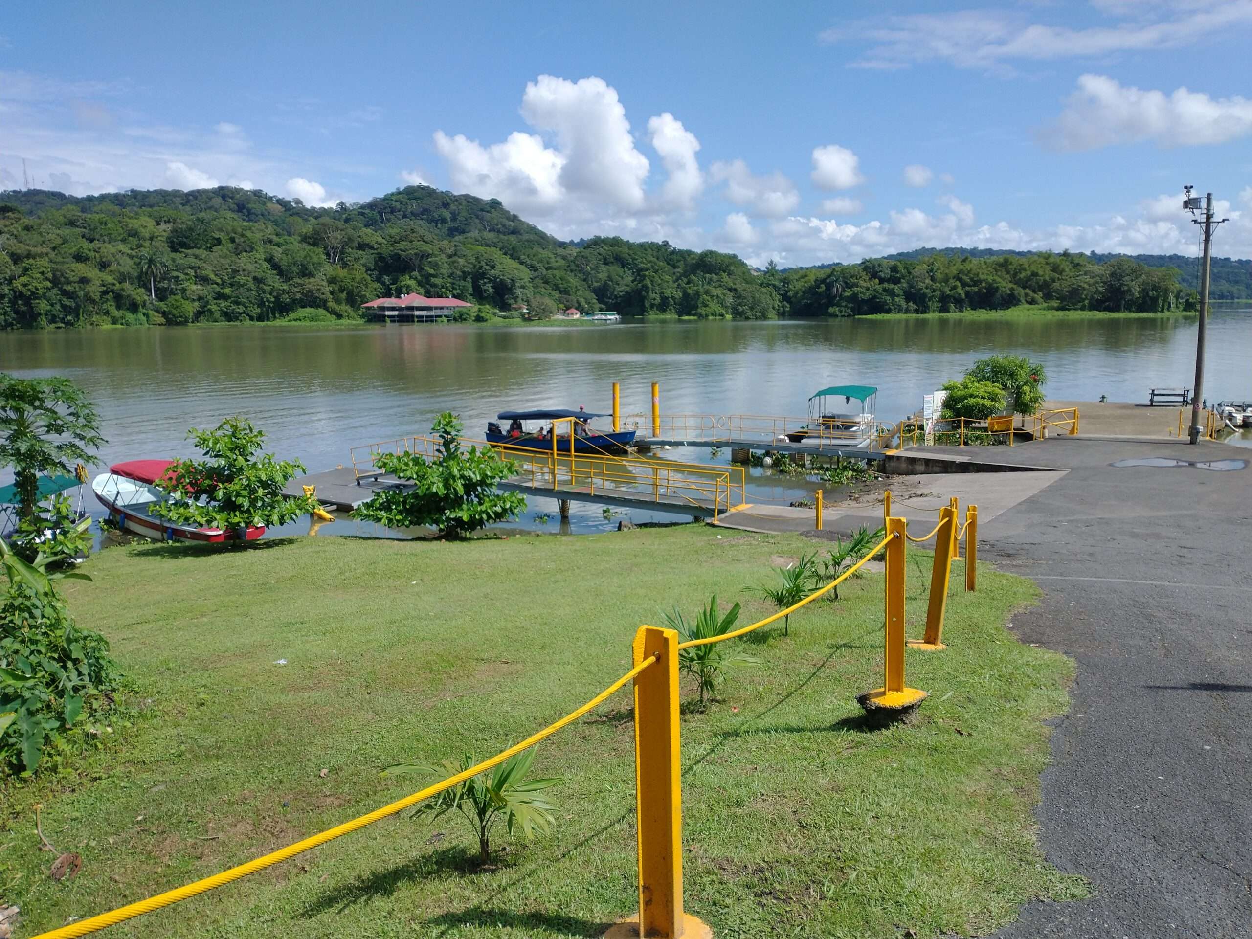 Explore the best things to do in Panama: Gatun Lake