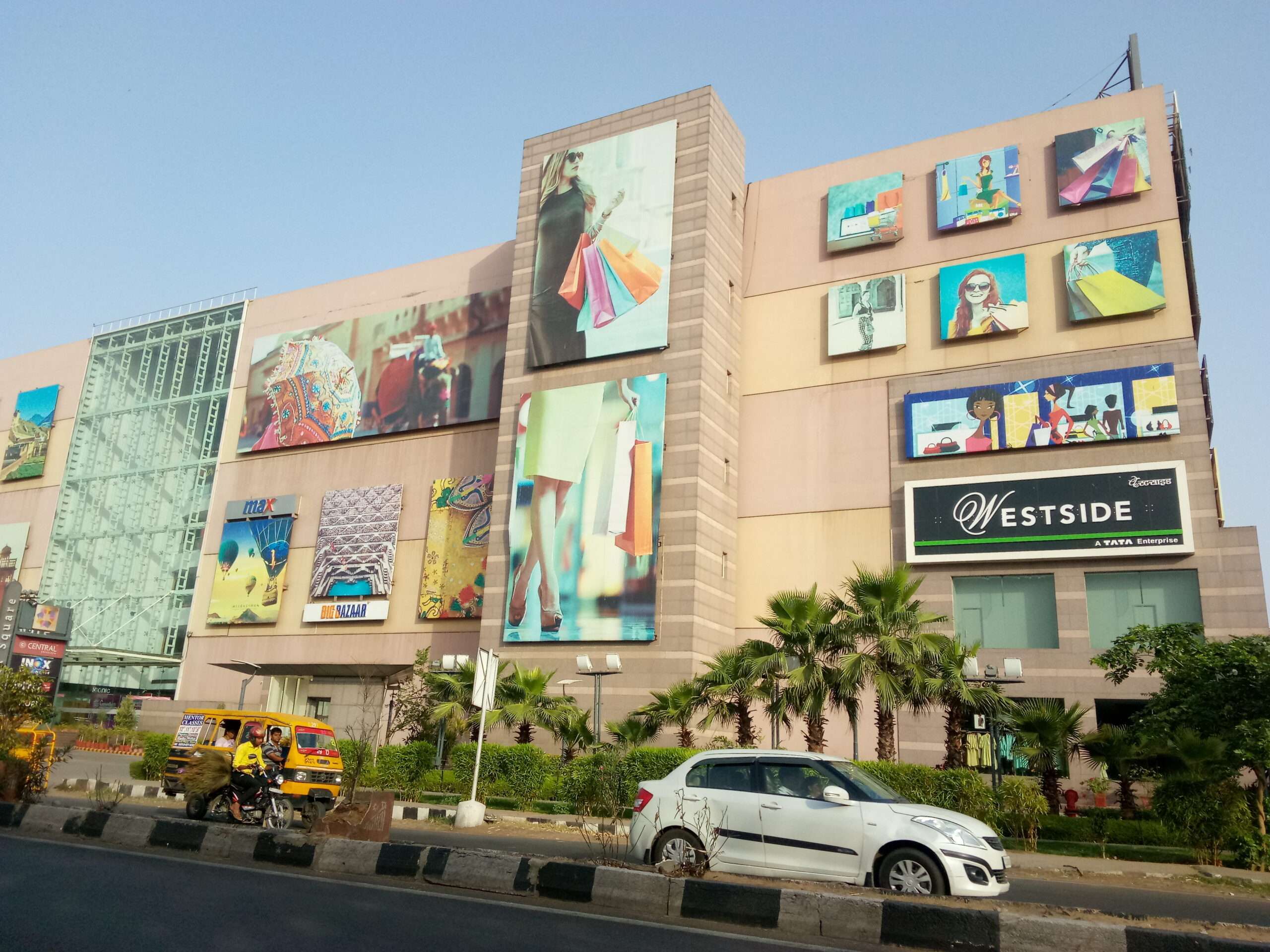 Explore the best malls in Jaipur: Pink Square Mall