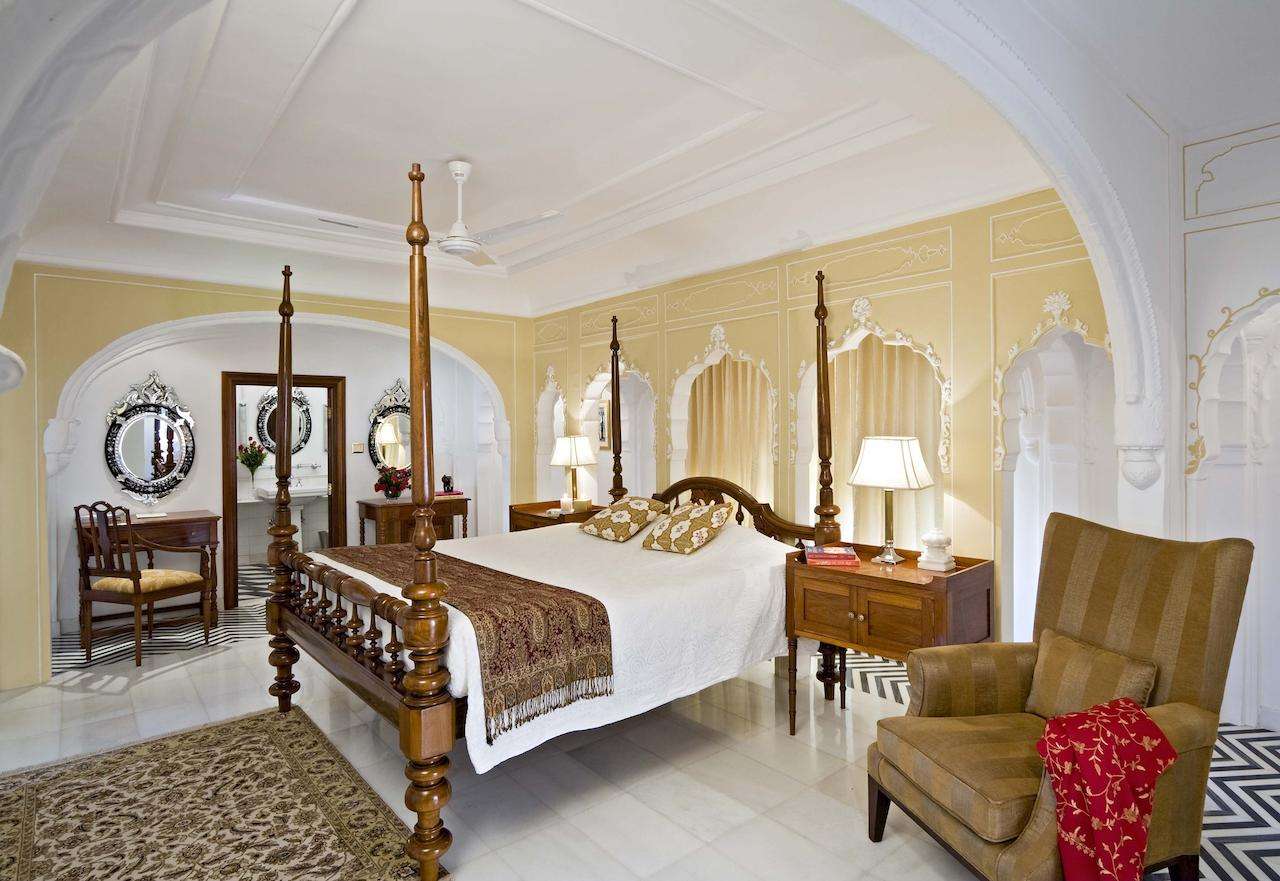 Explore the best hotels in Jaipur: Samode Palace