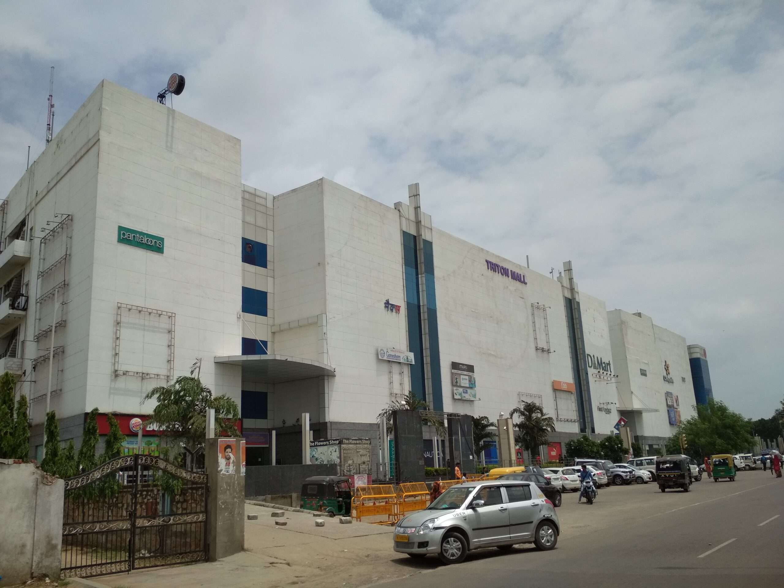 Explore the best malls in Jaipur: Triton Mall