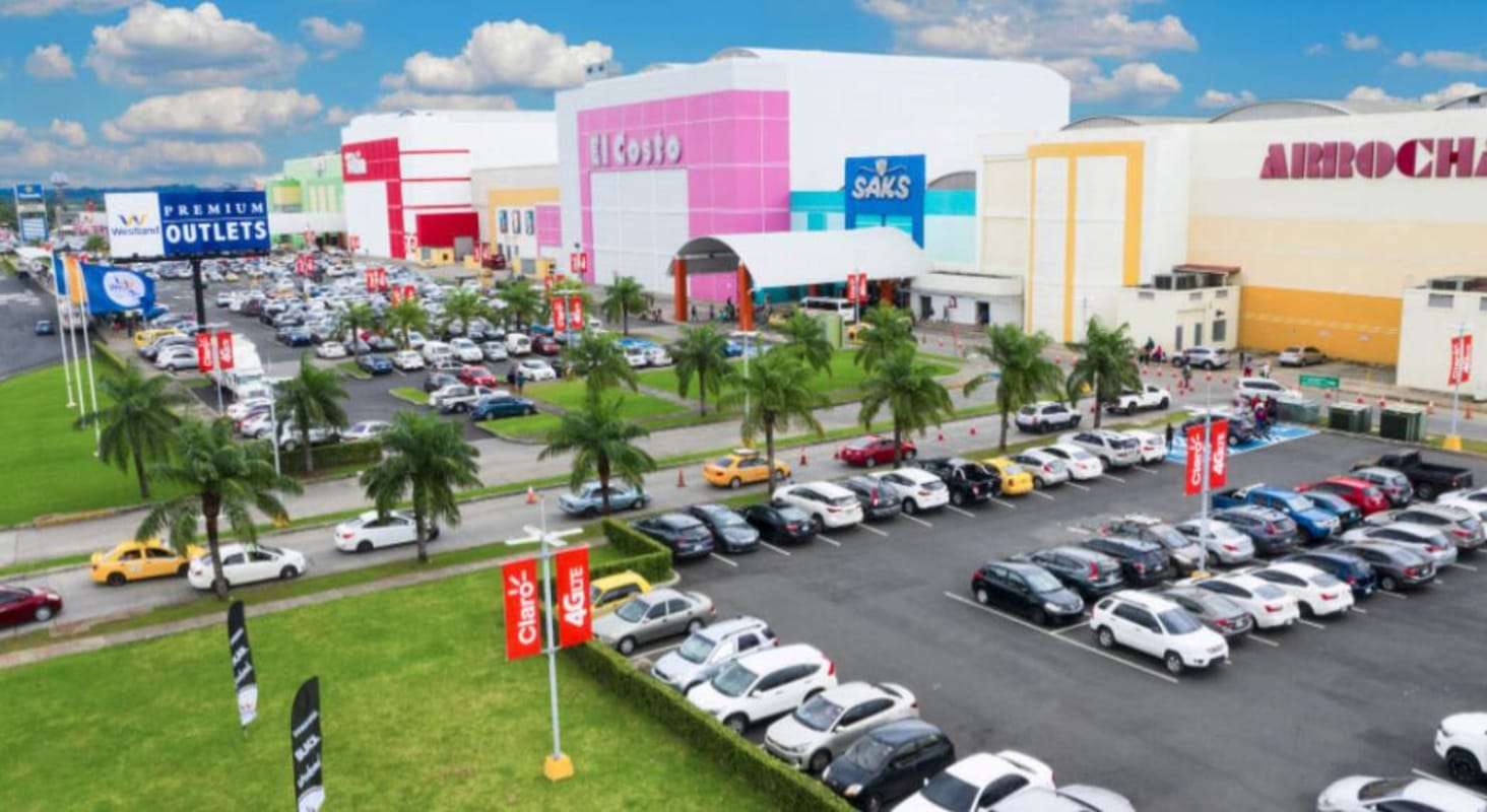 Explore the best malls in Panama: Westland Mall