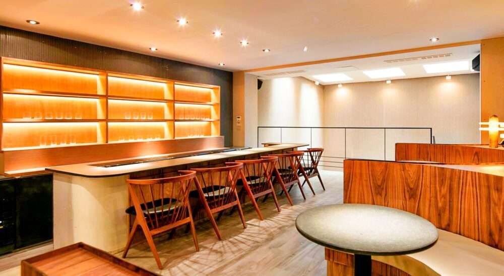 Explore the best restaurants in New York: Atomix