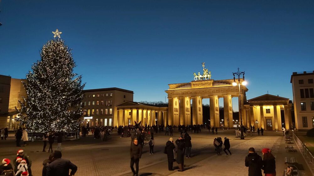 Explore the best things to do in Berlin: Brandenburg Gate