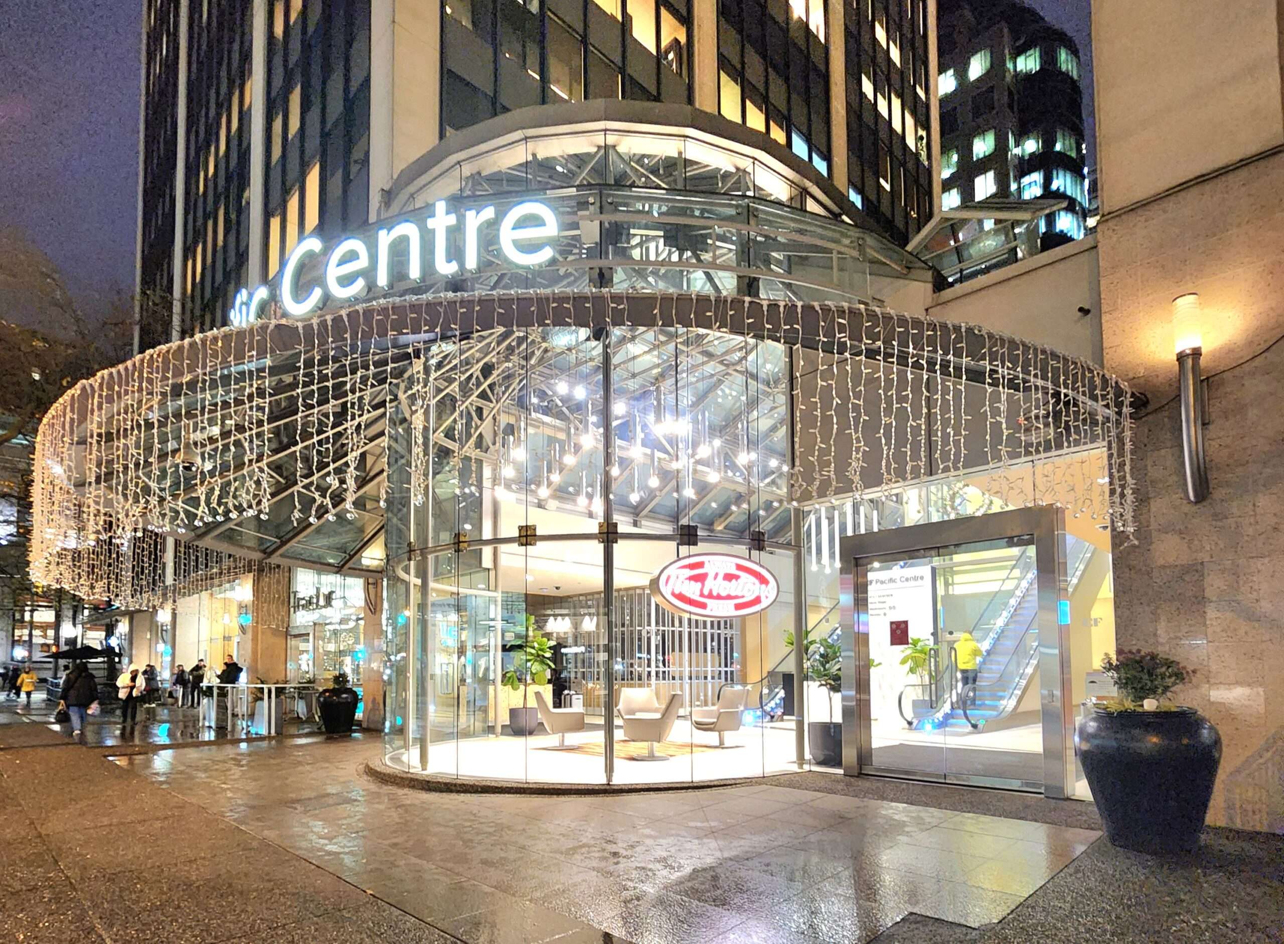 Explore the best museums in Vancouver: CF Pacific Centre