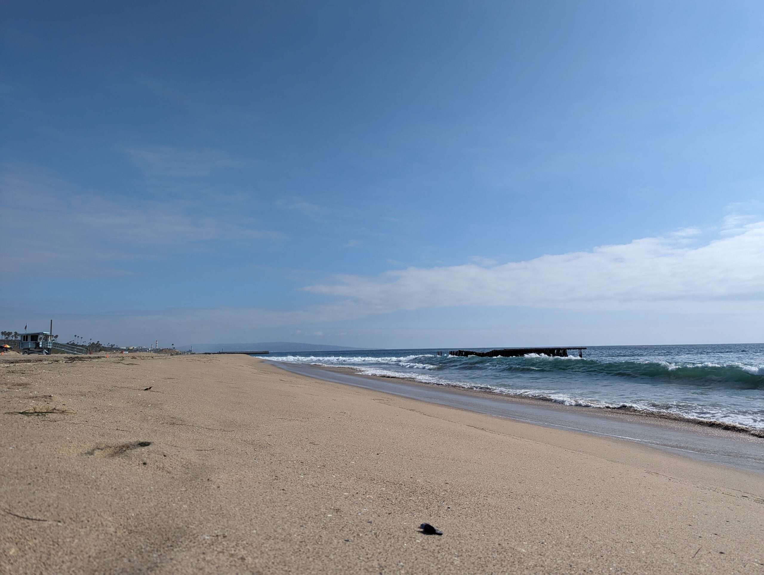 Explore the best beaches in Los Angeles: Dockweiler Beach