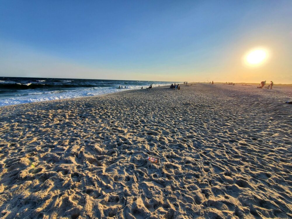 Explore the best beaches in New York: Jones Beach State Park