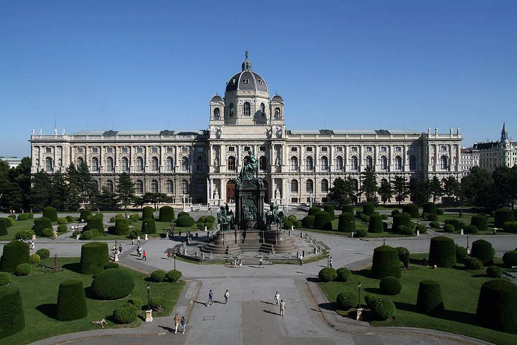 Explore the best museums in Vienna: Kunsthistorisches Museum