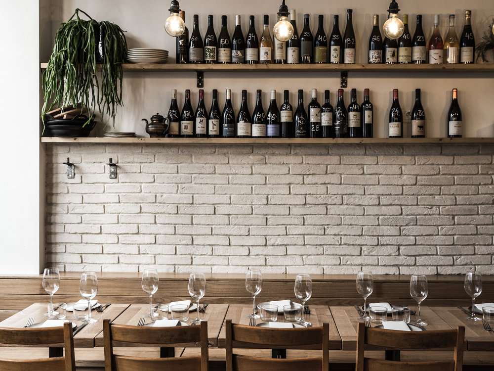 Explore the best restaurants in Paris: Mokonuts Restaurant