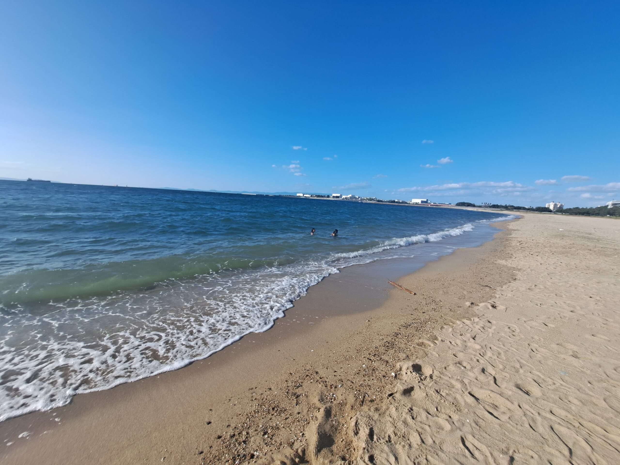 Explore the best beaches near Osaka: Nishikinohama Beach