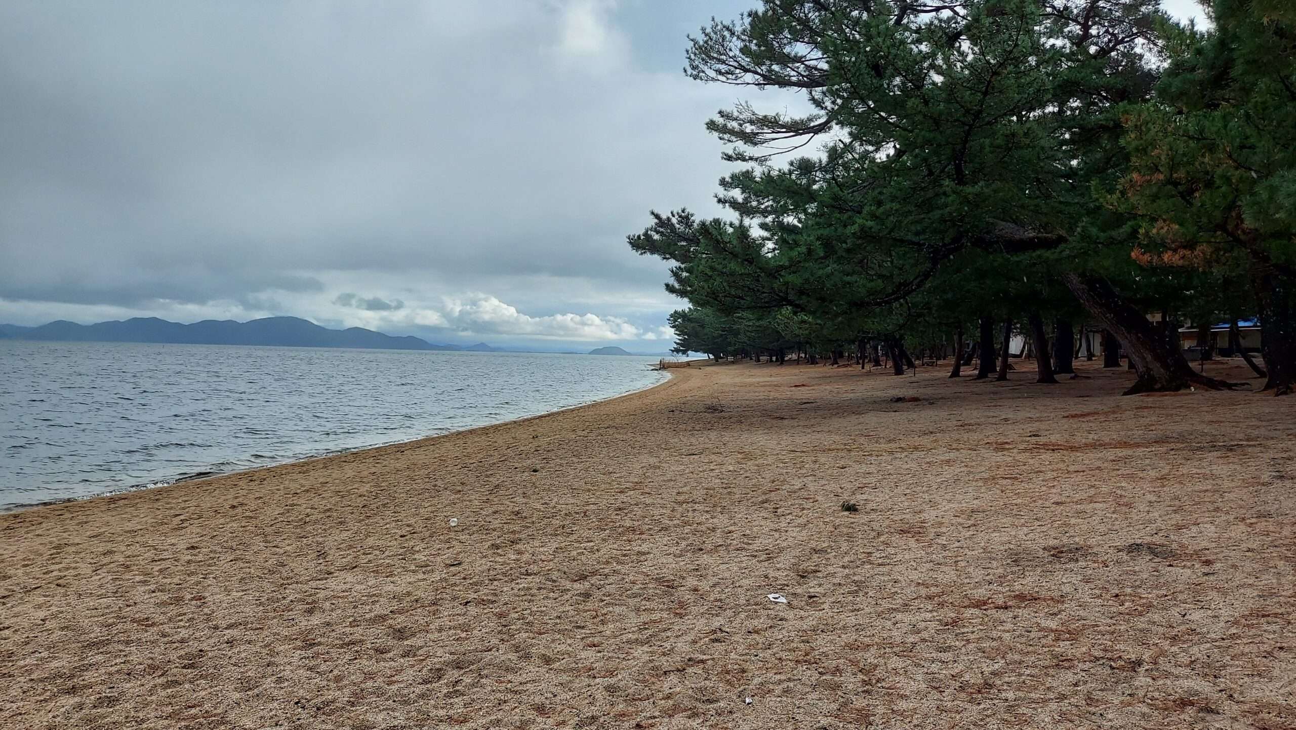 Explore the best beaches near Osaka: Omimaiko Beach
