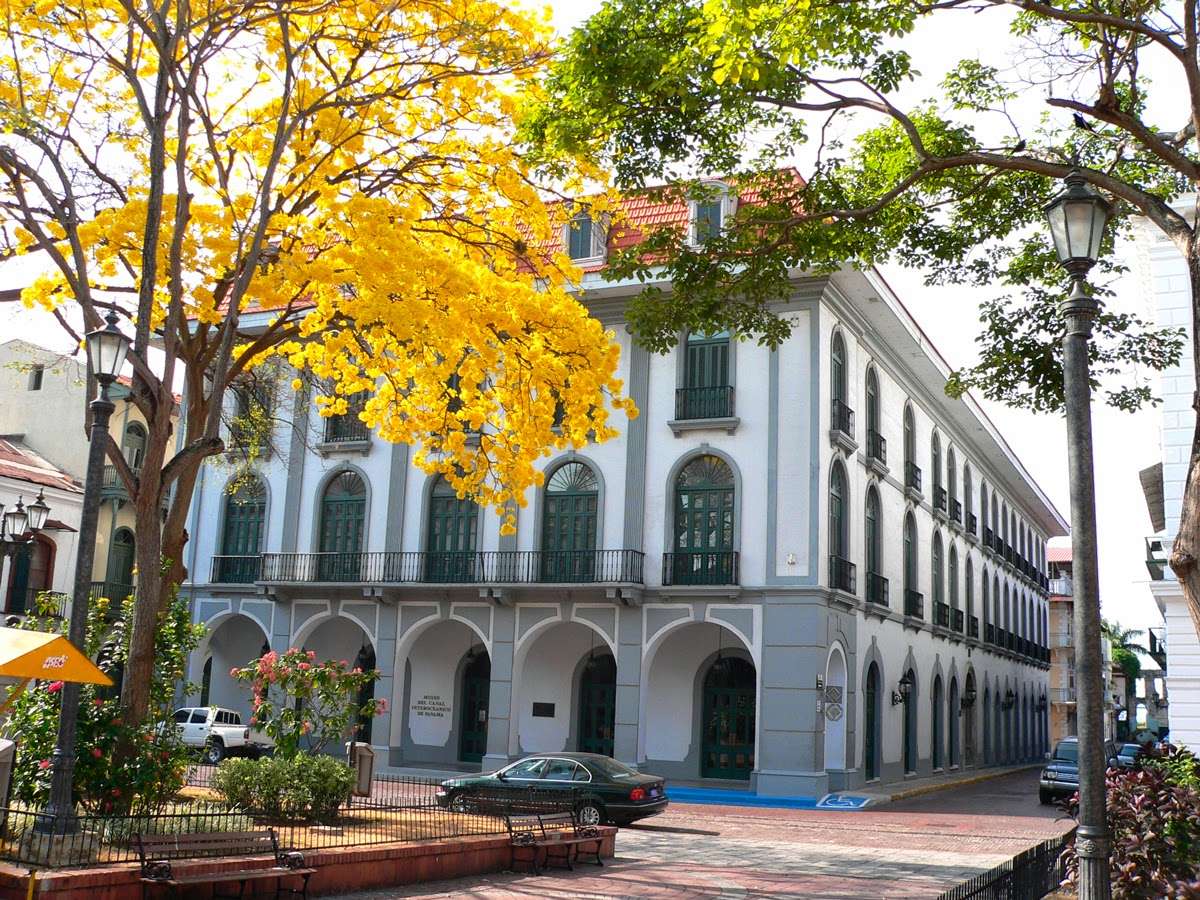 Explore the best museums in Panama: Panama Canal Museum