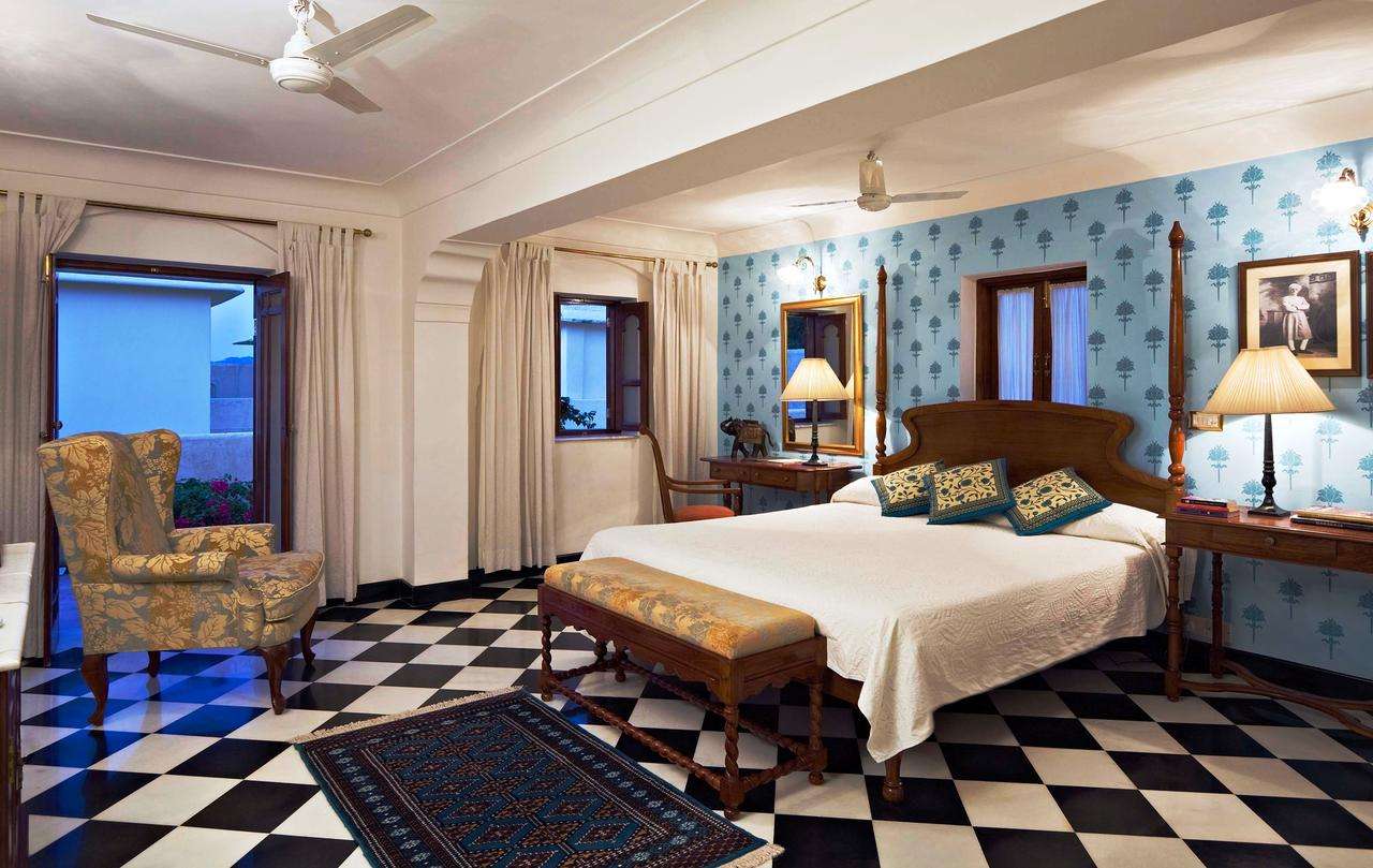 Explore the best hotels in Jaipur: Samode Haveli