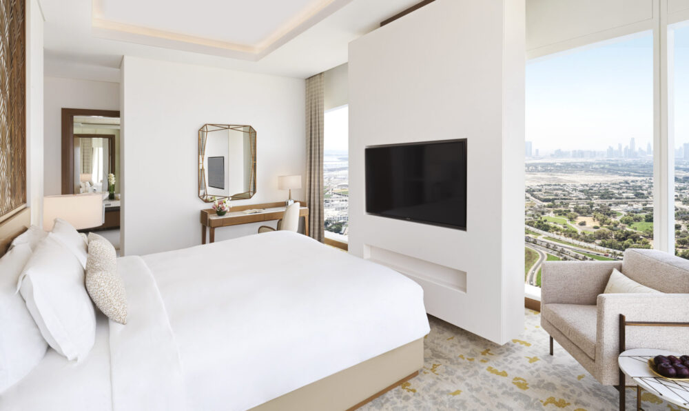 Explore the best hotels in Dubai: Sofitel Dubai The Obelisk