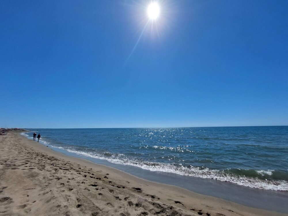 Explore the best beaches near Rome: Spiaggia libera di Fregene