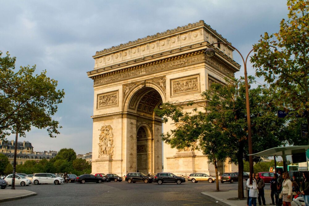 Explore the best things to do in Paris: Watch Paris's preeminent symbol, the Arc de Triomphe