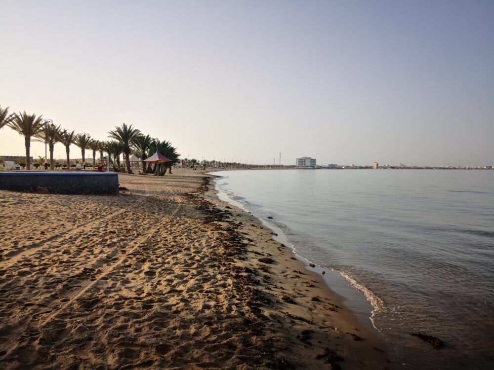 Explore the best beaches in Saudi Arabia: Umluj Beach